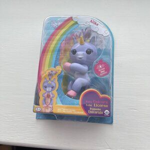 Fingerlings Alika Unicorn New in Box